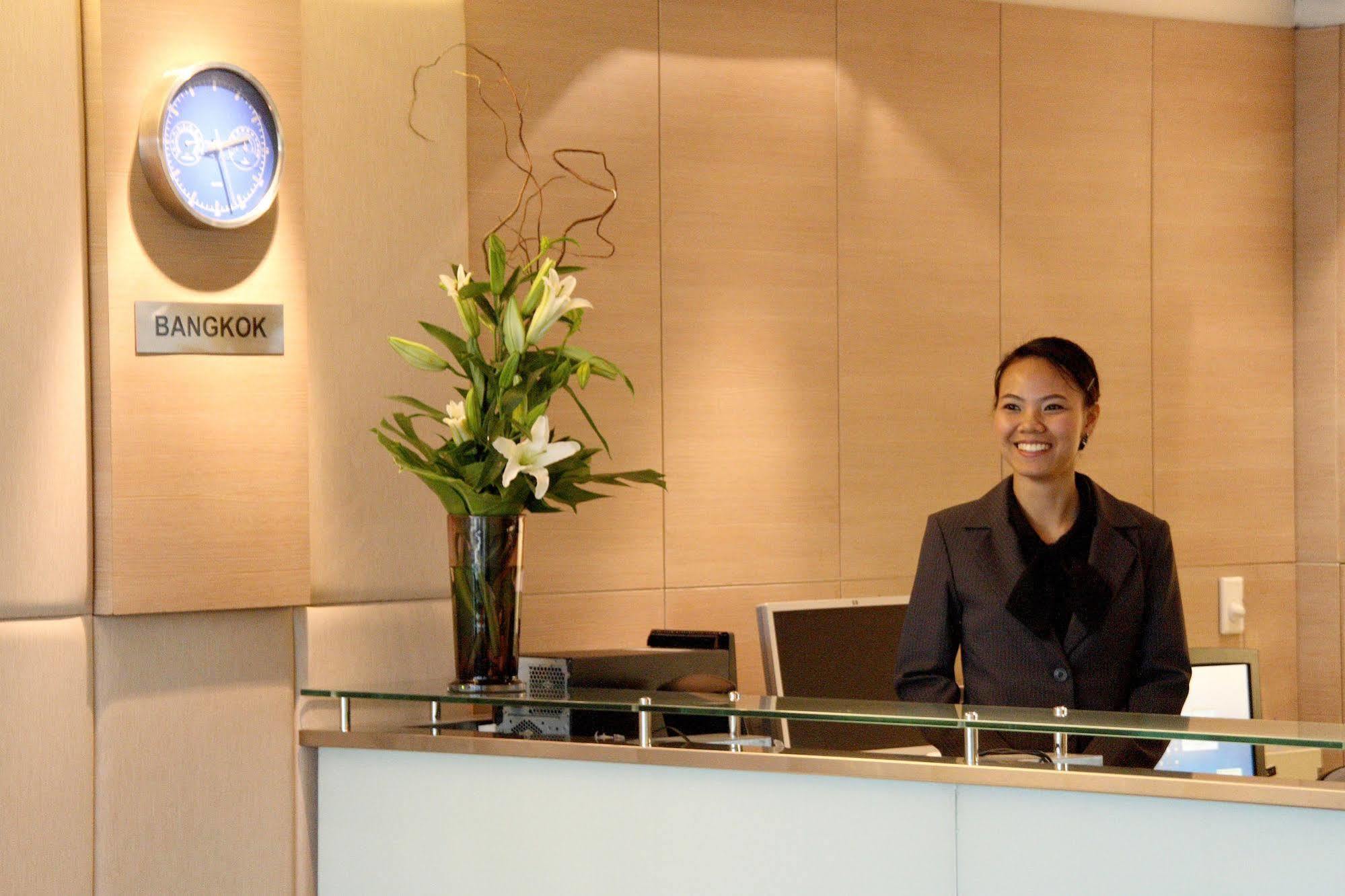 Miracle Transit Hotel Bang Phli Ngoại thất bức ảnh